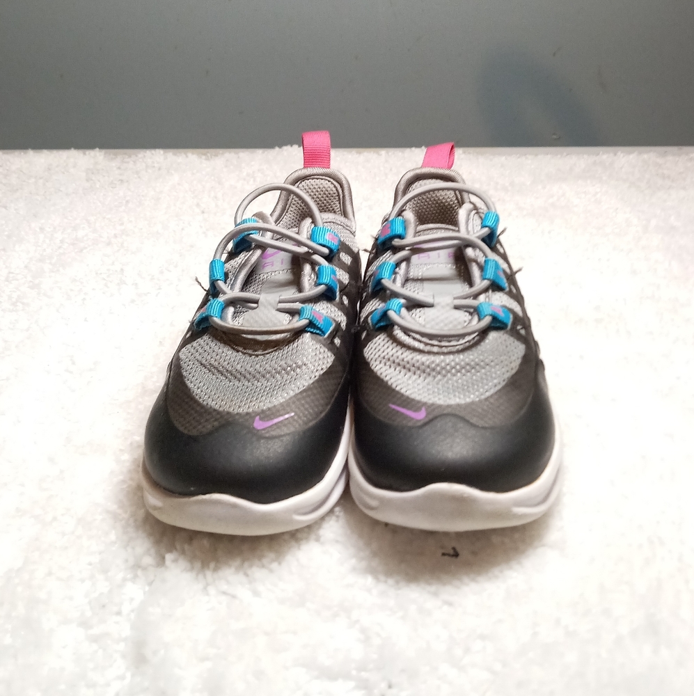 Girls Nike Air Max Pre-owned Size 8C